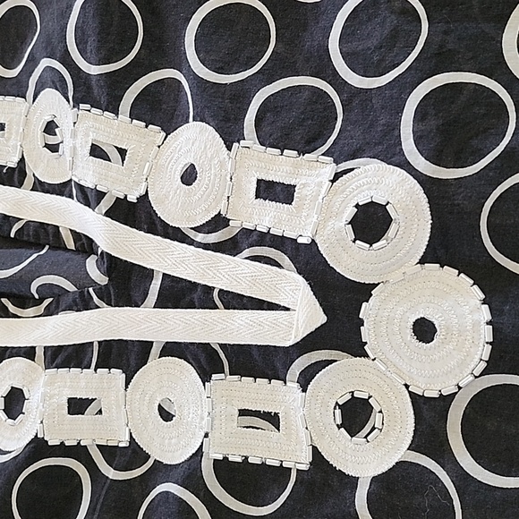 Michael by MK Light Long Sleeve Circle Print Black White Tunic Small - Picture 5 of 11